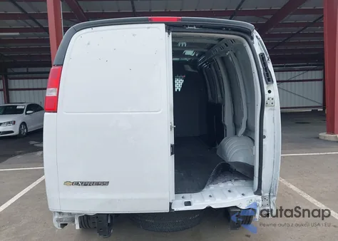 2025 Chevrolet Express Cargo Rwd 2500 Regular Wheelbase Wt from USA, damaged, VIN 1GCWGAFP8S1151357